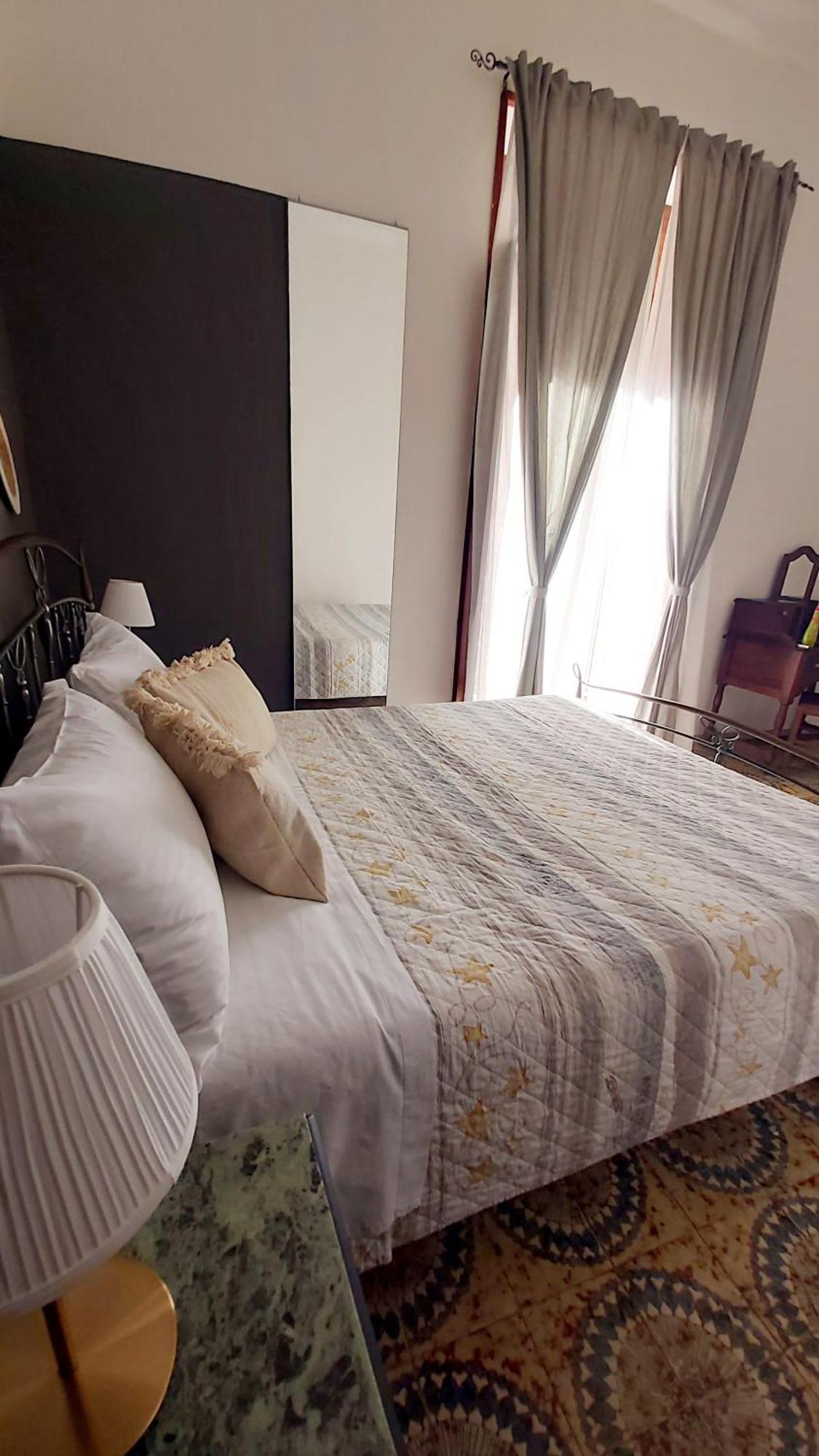 Boric Home -Centro Storico - Naples Luaran gambar